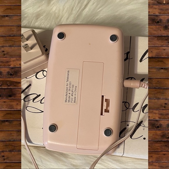 TOTAL PERFECTION HAIR REMOVAL - Picture 3 of 3